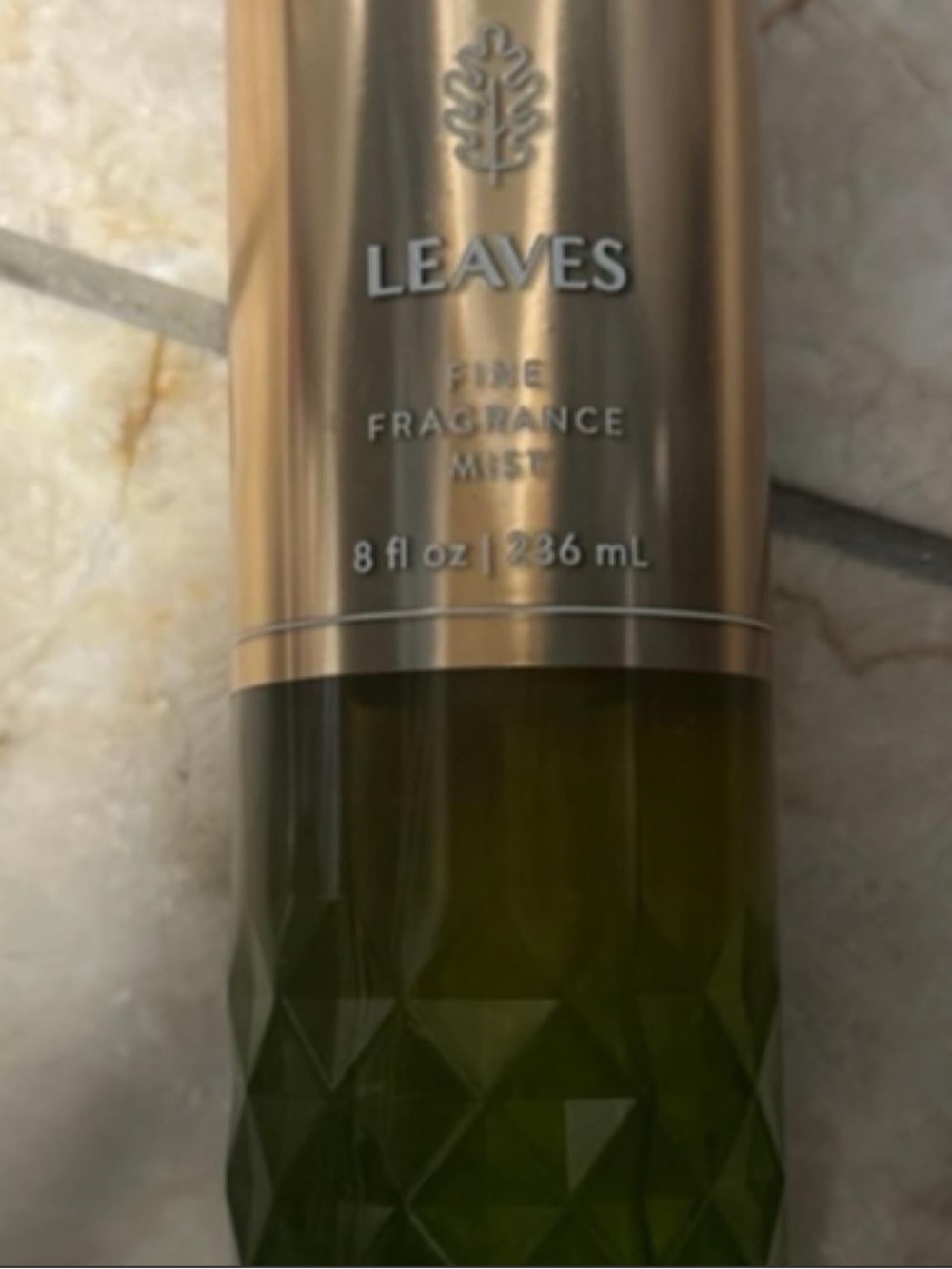 Bath & Body Works Leaves Fine Fragrance Mist - Olive Green & Gold